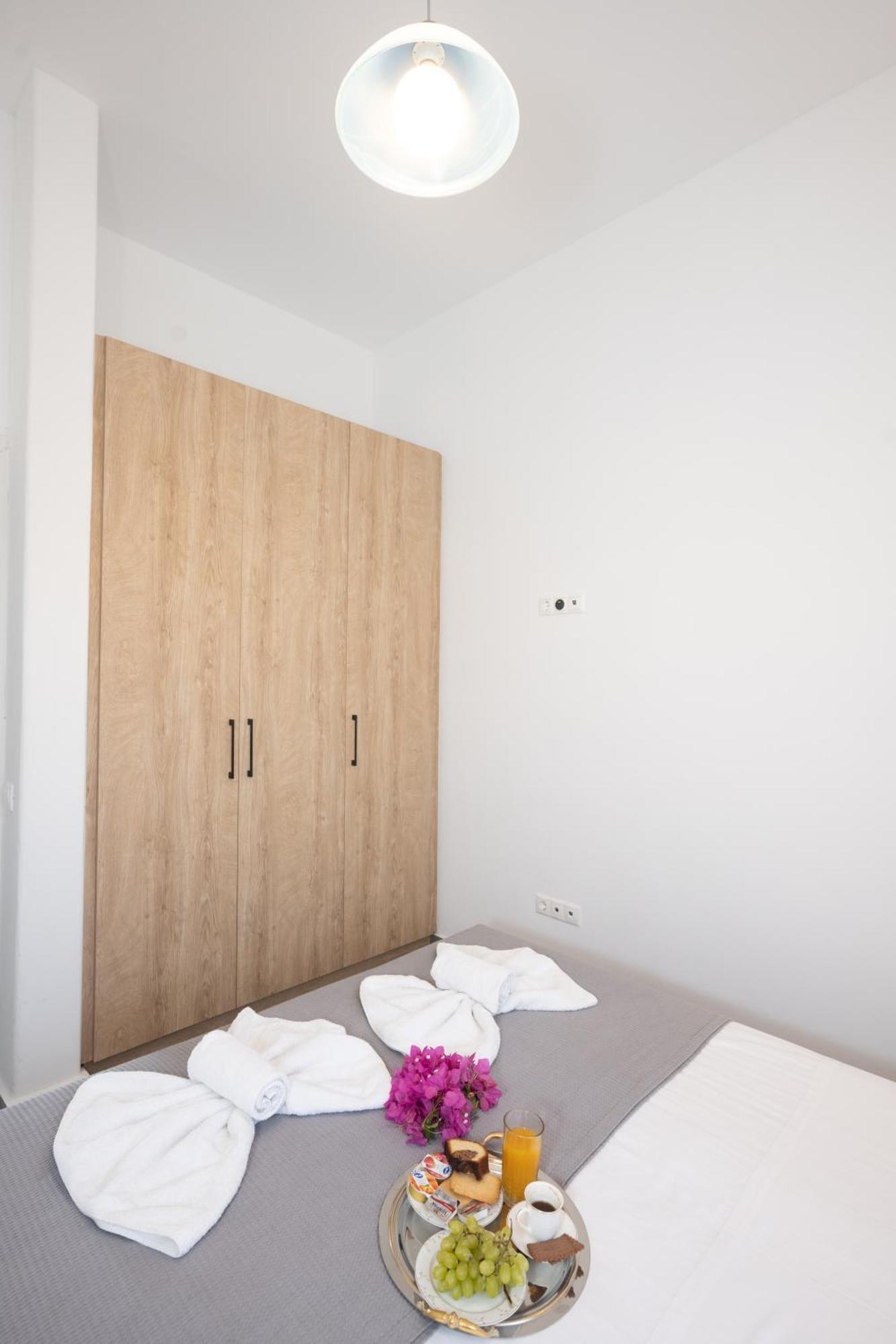 Spilia Apartments & Suites Mykonos Аграри Экстерьер фото