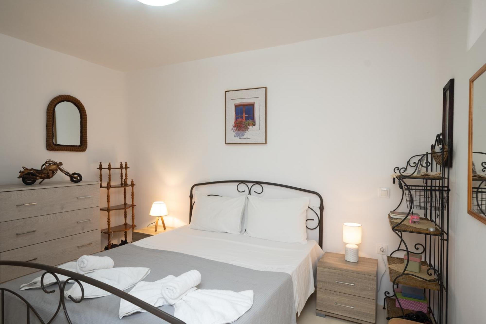 Spilia Apartments & Suites Mykonos Аграри Экстерьер фото
